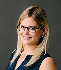 Portrait of Sara Woodward Cruz, REALTOR.