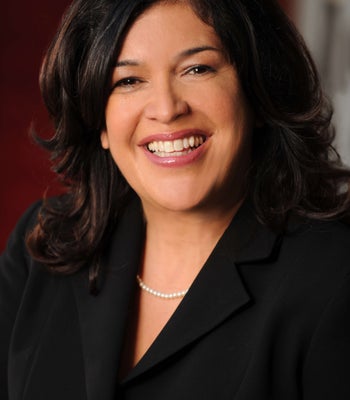 Portrait of Ofelia McDonald, Realtor.