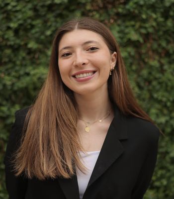 Portrait of Zwein Boshmaf, REALTOR.